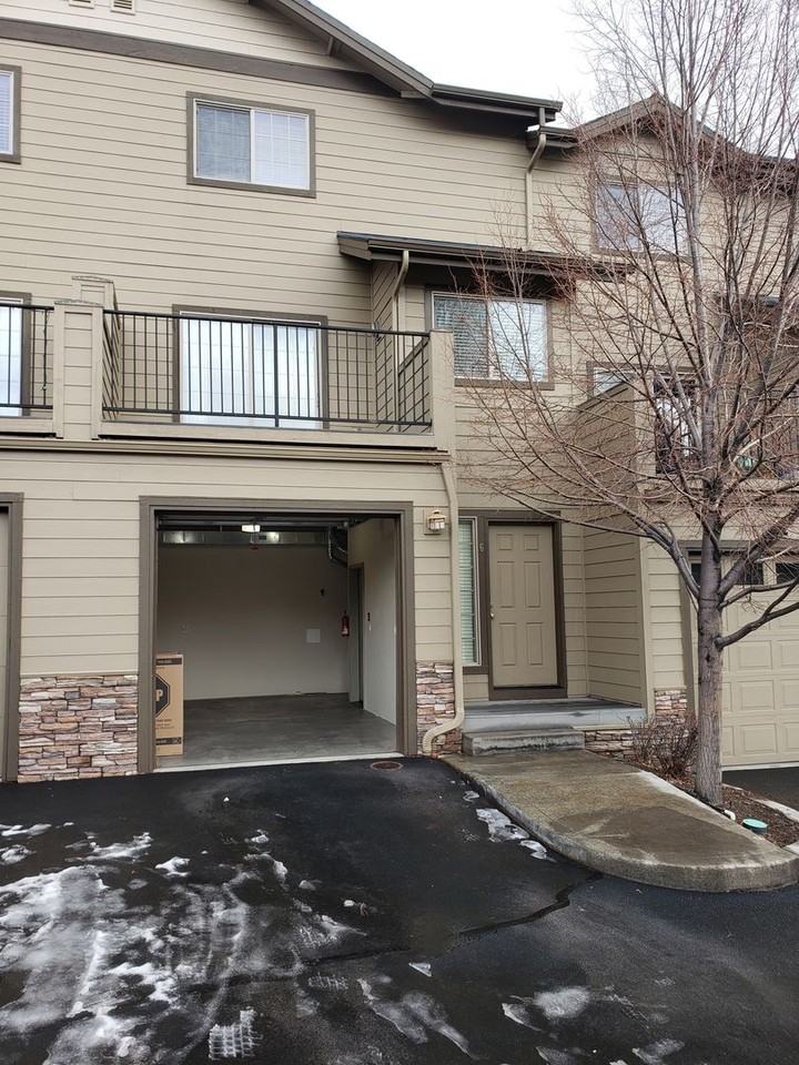 Westside Condominium Apartments - Photo 6 of 45