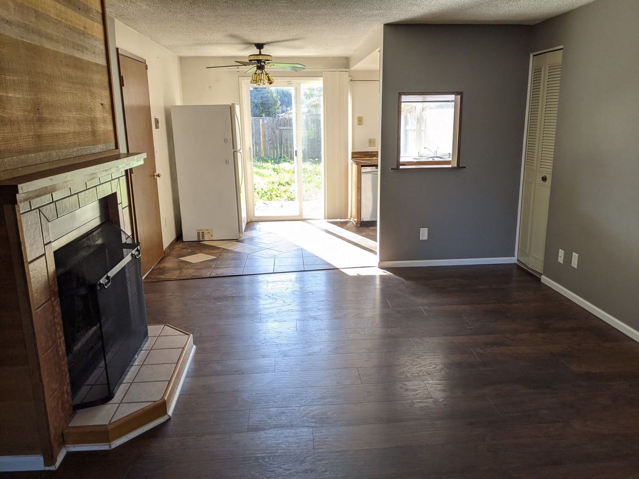 6611 6611 B. St Springfield Or 97478 - Photo 3 of 10