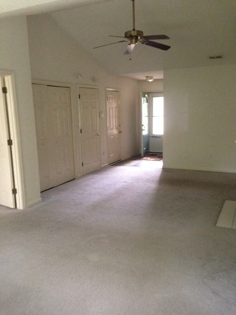 213 Esquire Ct - Photo 4 of 15