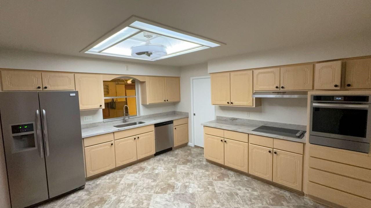 4823 E Catalina Ave - Photo 6 of 21