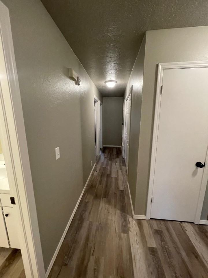 4227 Willowpoint Dr - Photo 5 of 9