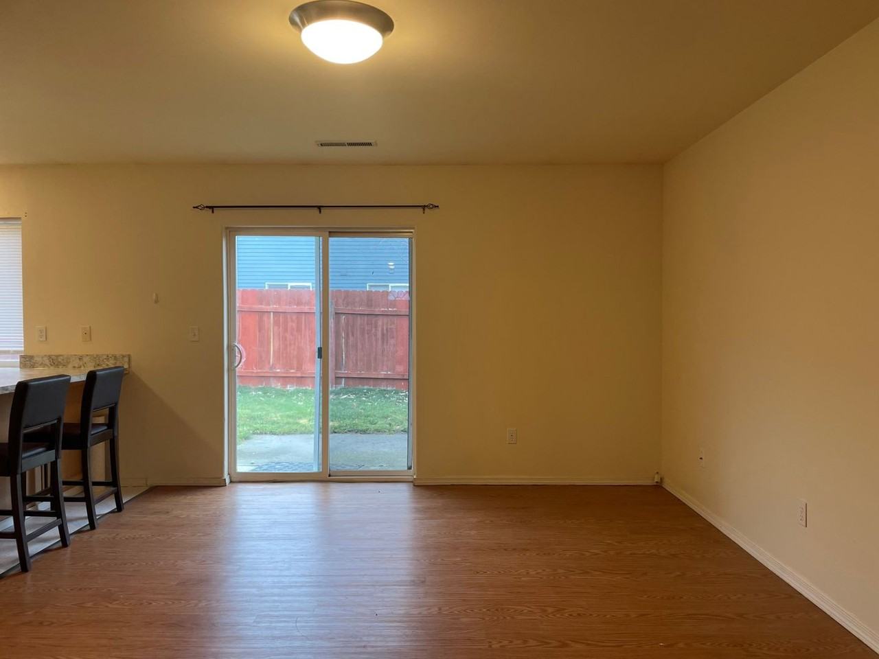 1904 Leavenworth Pl - Photo 6 of 13