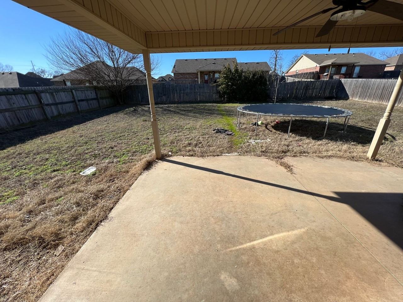 2507 Kevin St - Photo 2 of 16