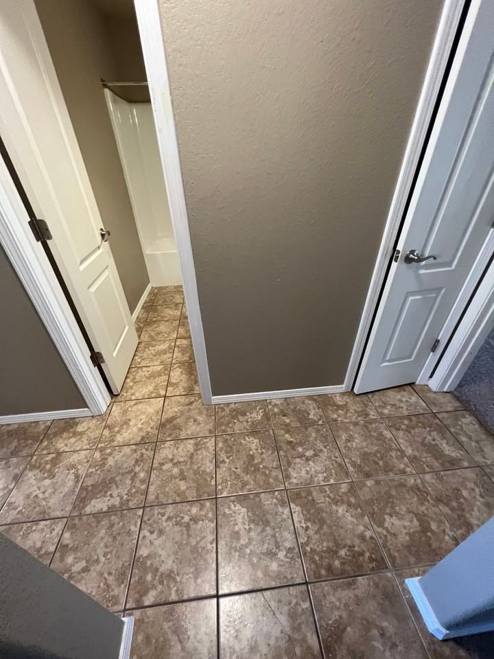 2507 Kevin St - Photo 5 of 16