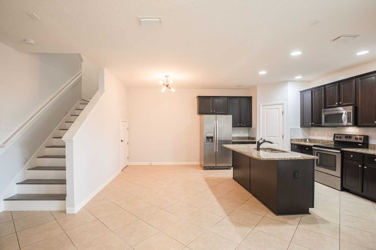 1708 Sanctuary Way - Photo 6 of 24