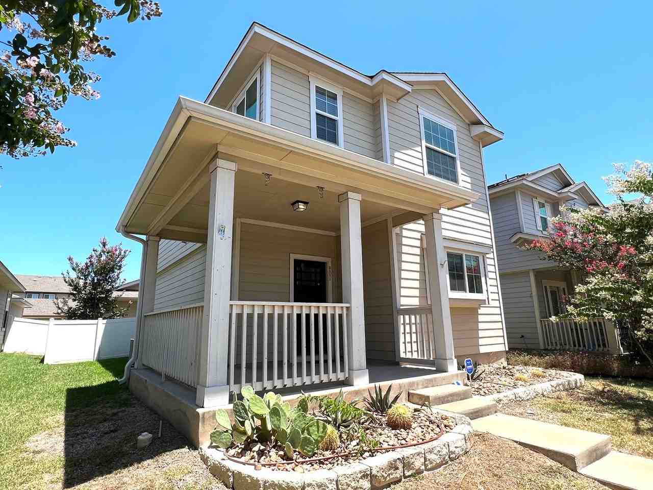 801 Alamo Plaza Dr - Photo 2 of 48