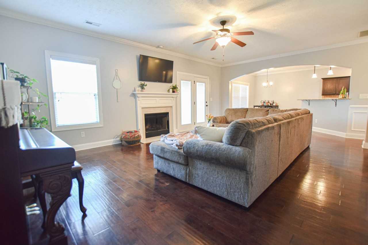 1957 Sunset Meadows Way - Photo 5 of 21