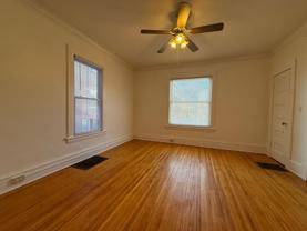 2721 Girard Ave S - Photo 1 of 1