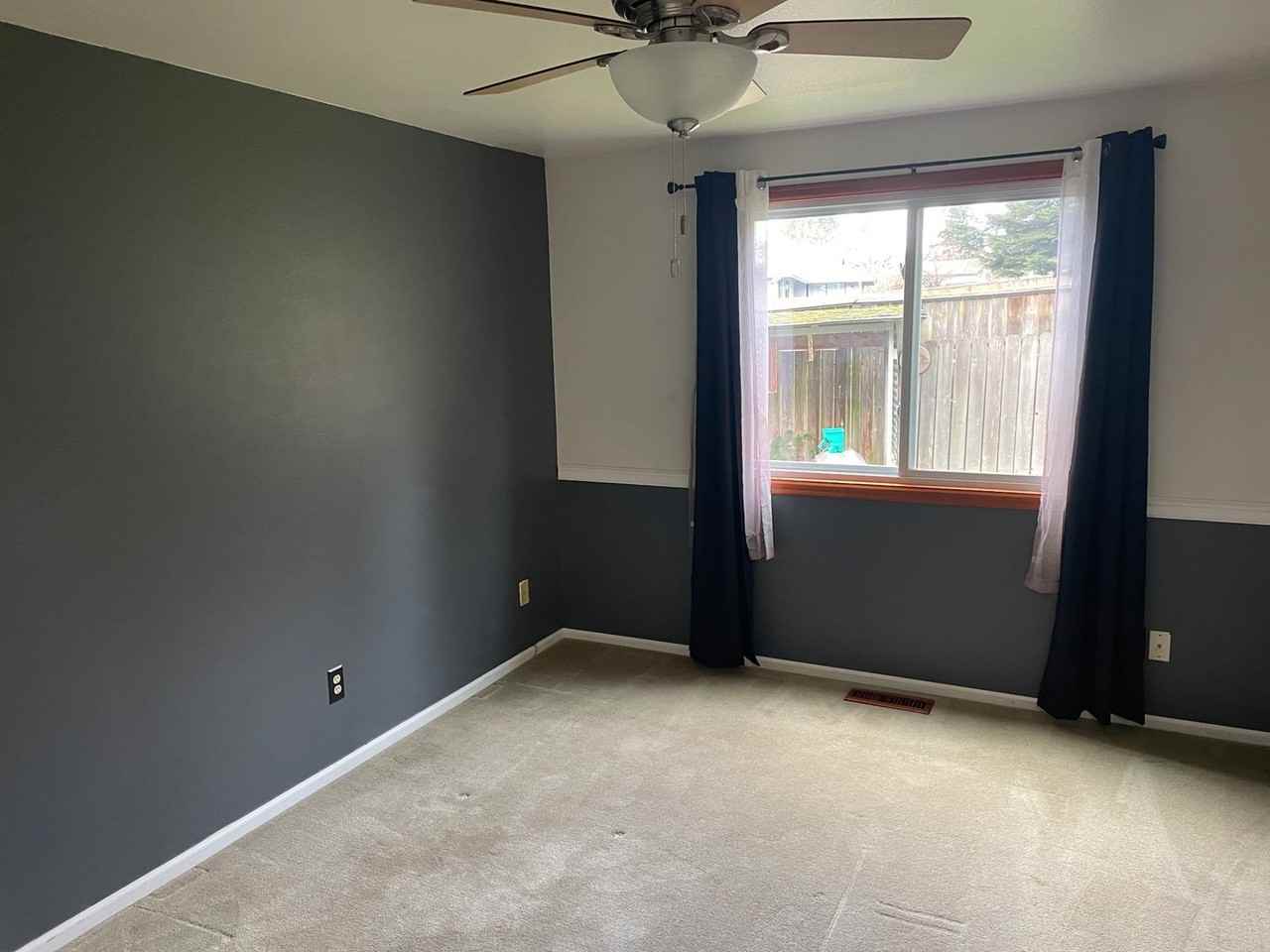 420 Nw 3rd Ave - Photo 6 of 10