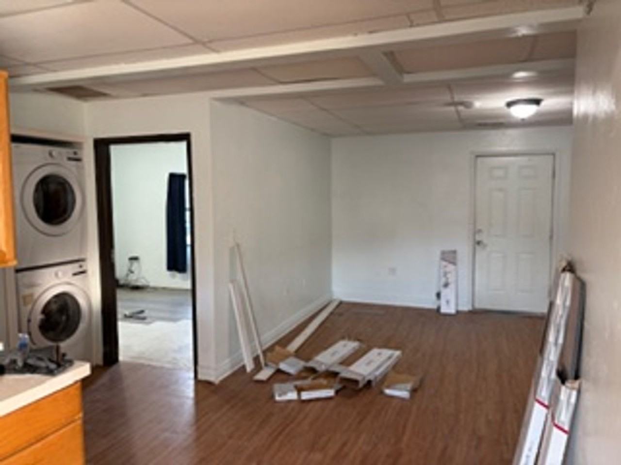 1196 W 425 S #B - Photo 4 of 6