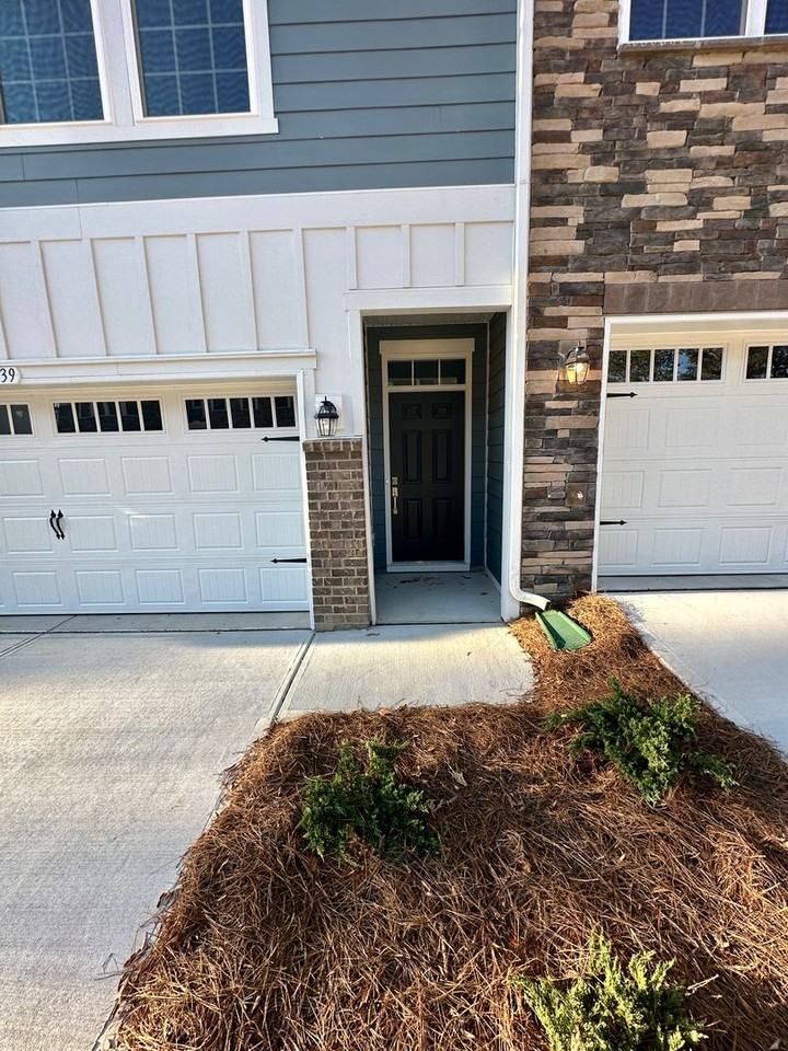 14039 Martin Hill Way #8 - Photo 2 of 15