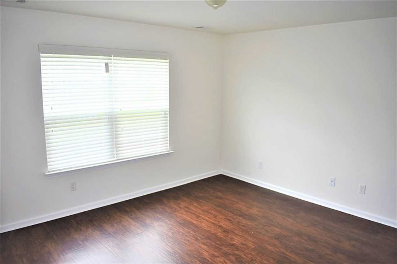 13 Miriam Jordan Rd - Photo 6 of 11