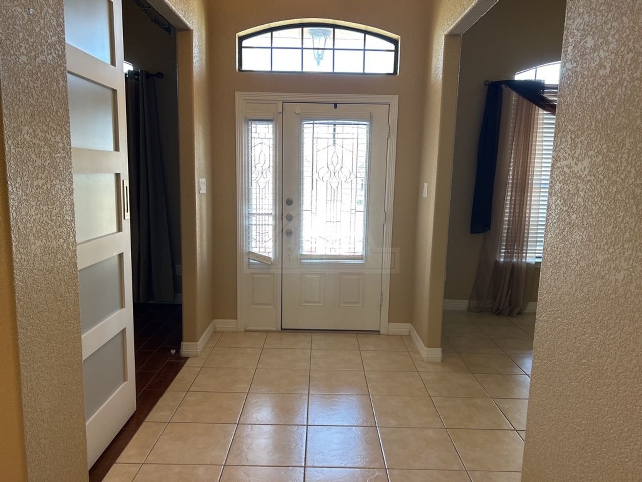 203 Weeping Willow Ct - Photo 2 of 45