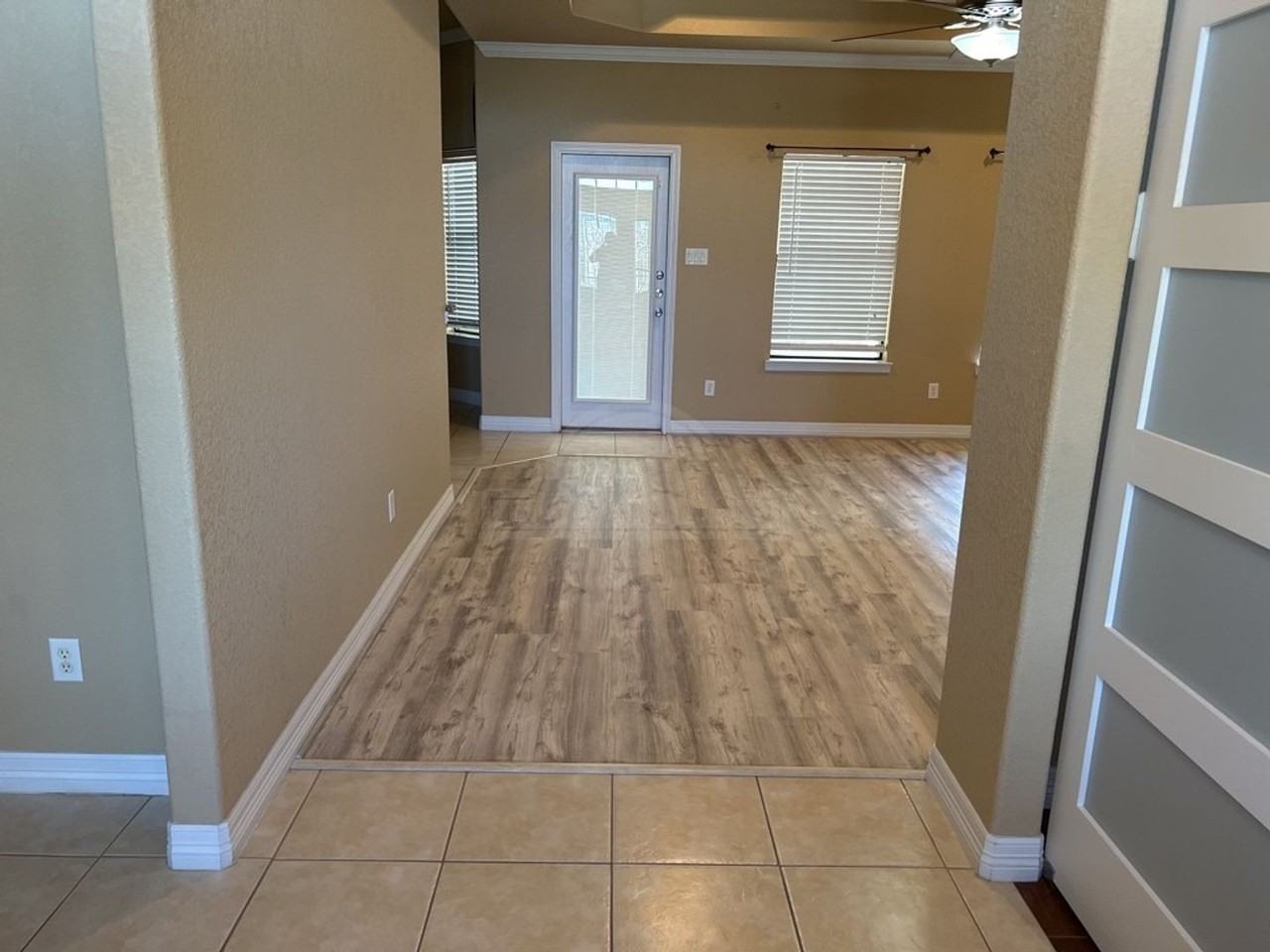 203 Weeping Willow Ct - Photo 3 of 45