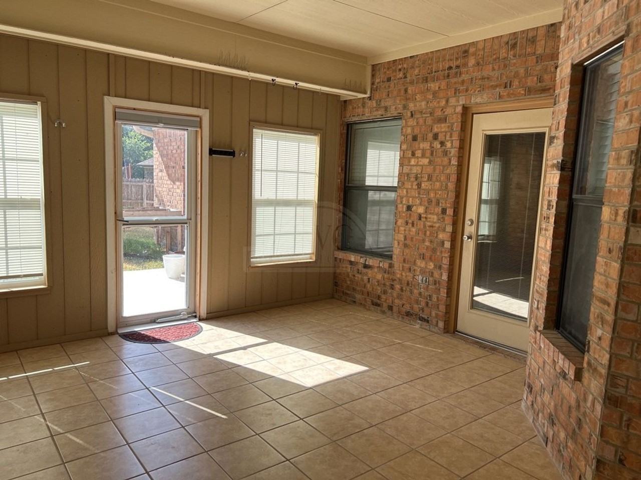 203 Weeping Willow Ct - Photo 5 of 45