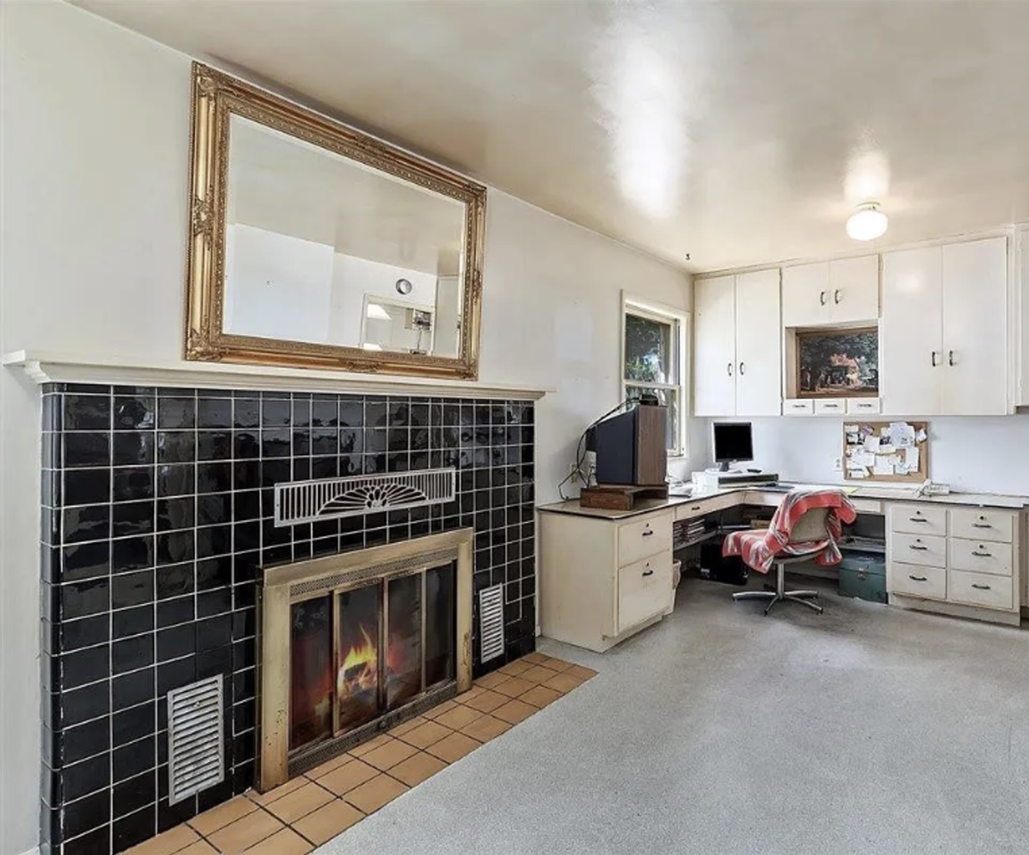 478 W Highland St - Photo 6 of 7