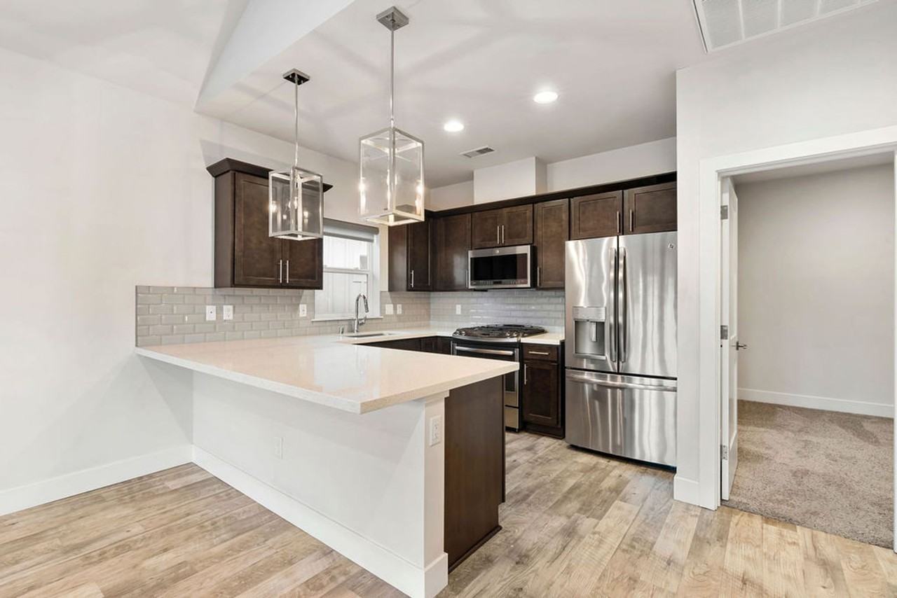 510 Sinclair St - Photo 5 of 28