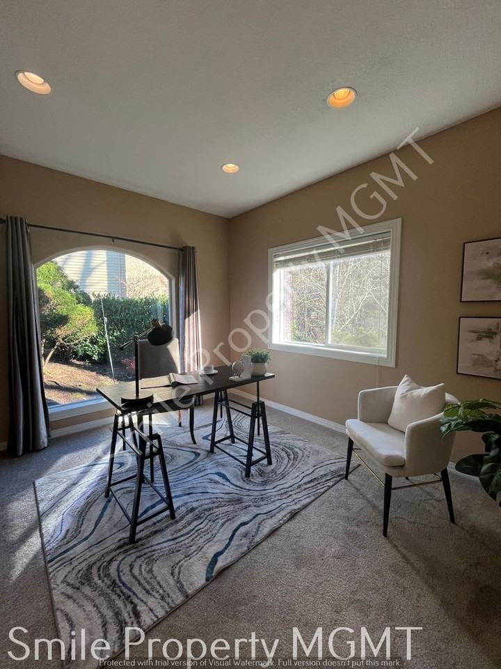 2436 Nw Benson Ln - Photo 3 of 26