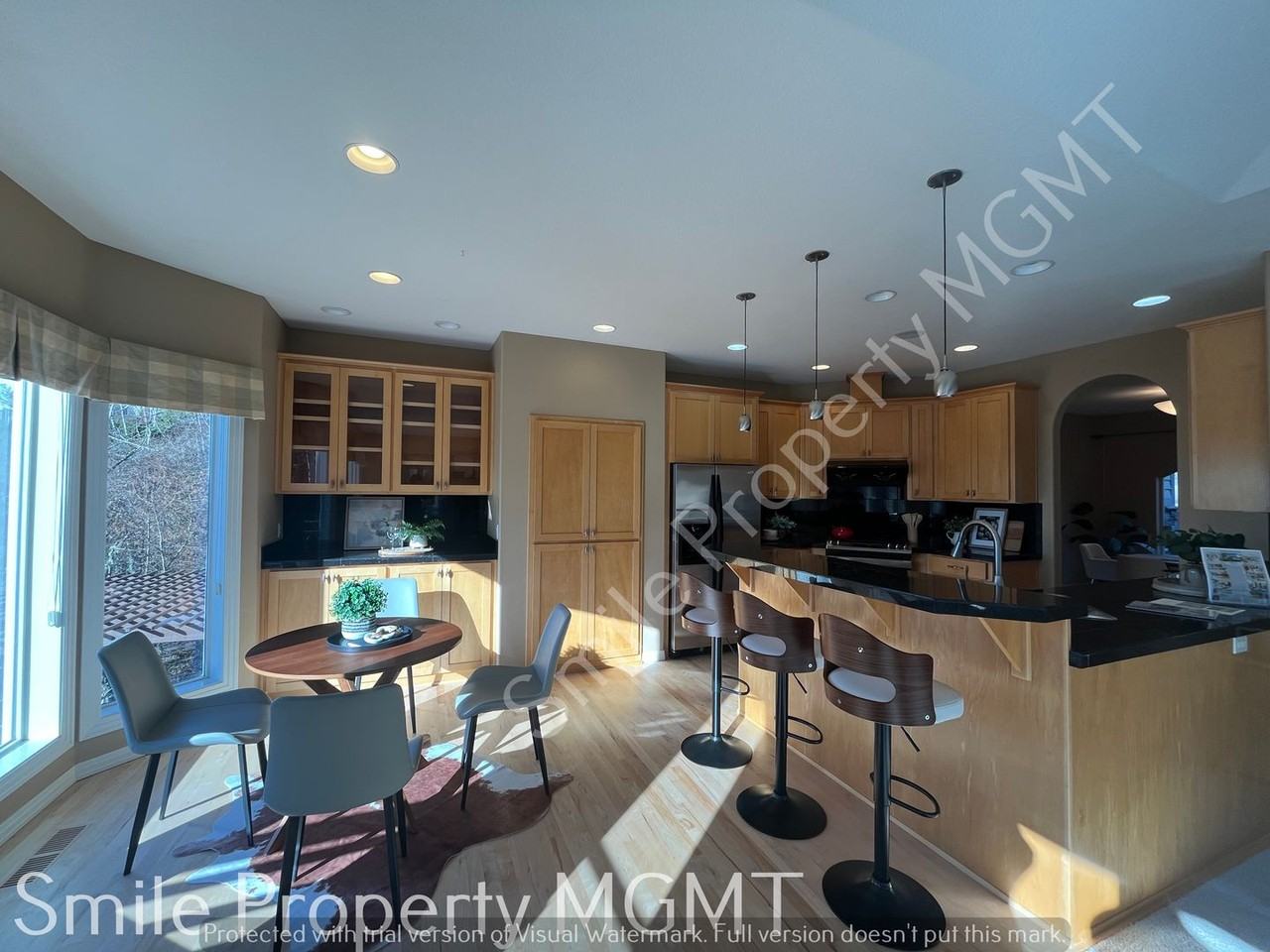 2436 Nw Benson Ln - Photo 5 of 26