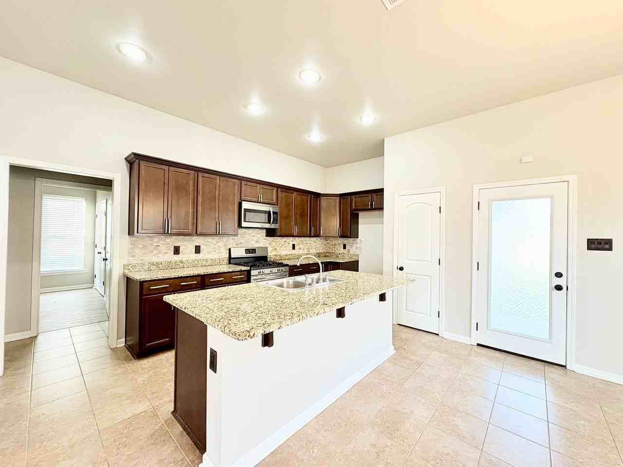 129 Gray Birch Loop - Photo 6 of 18