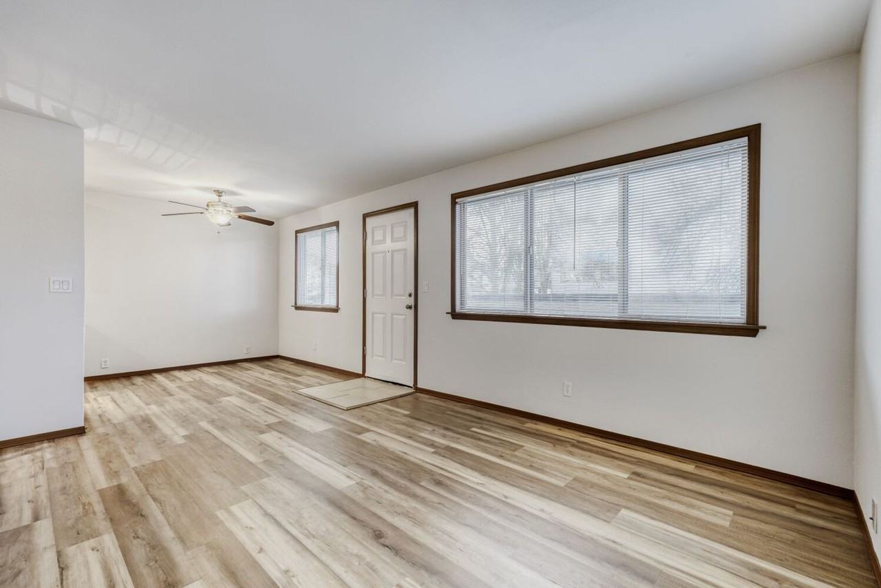 4210 Sw Hinds St - Photo 3 of 11