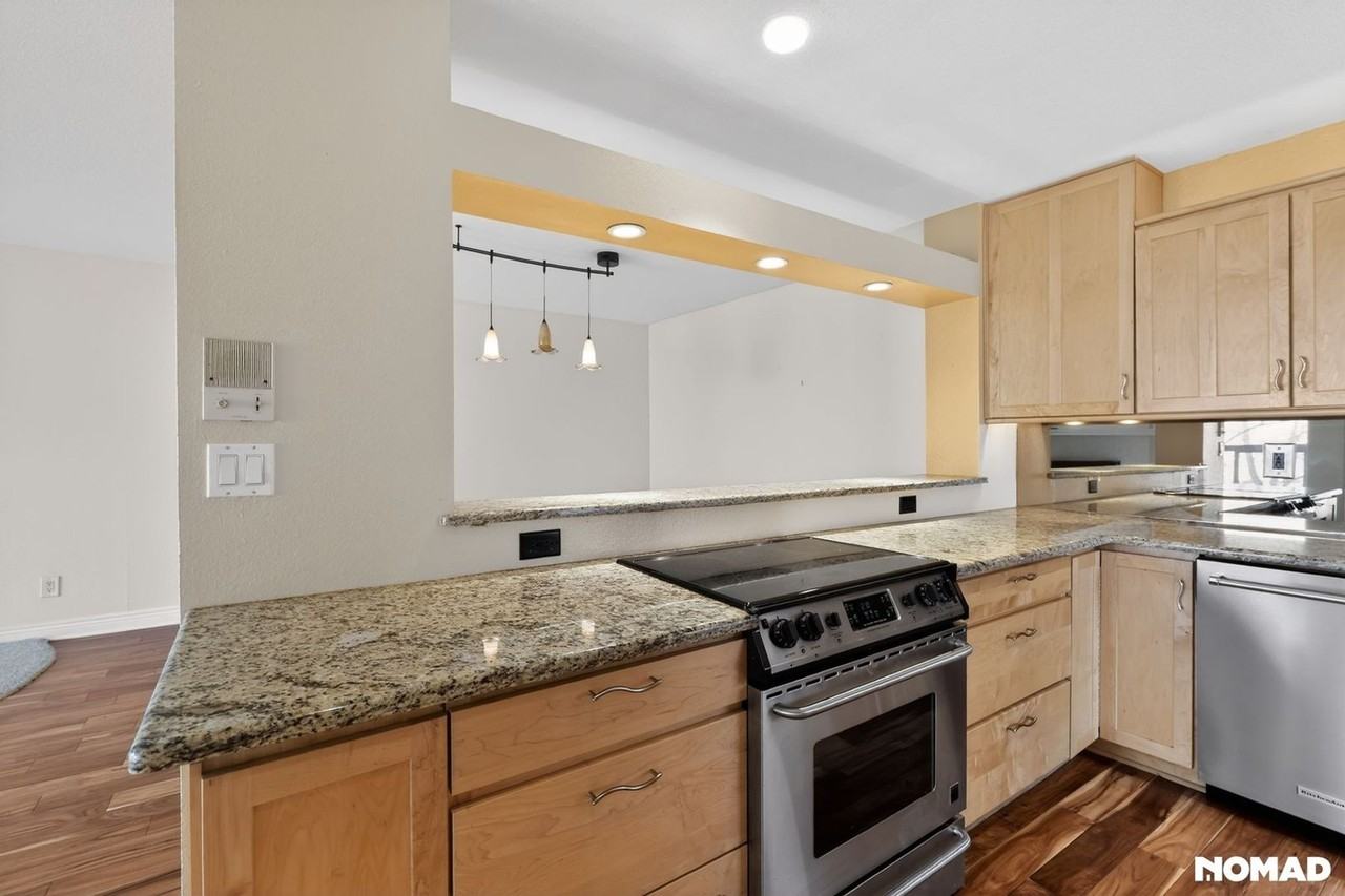 6305 W 6th Ave - Photo 4 of 31