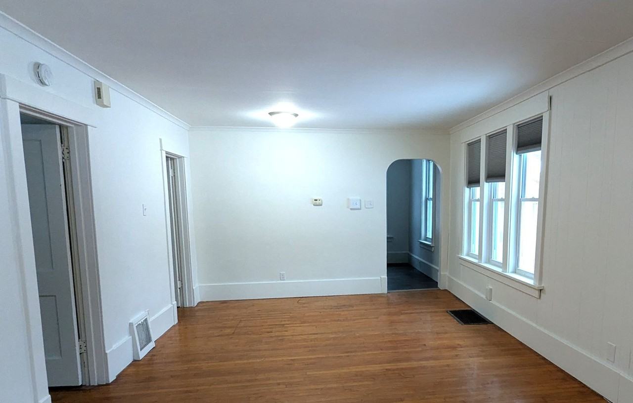 1505 7th St - Photo 3 of 10