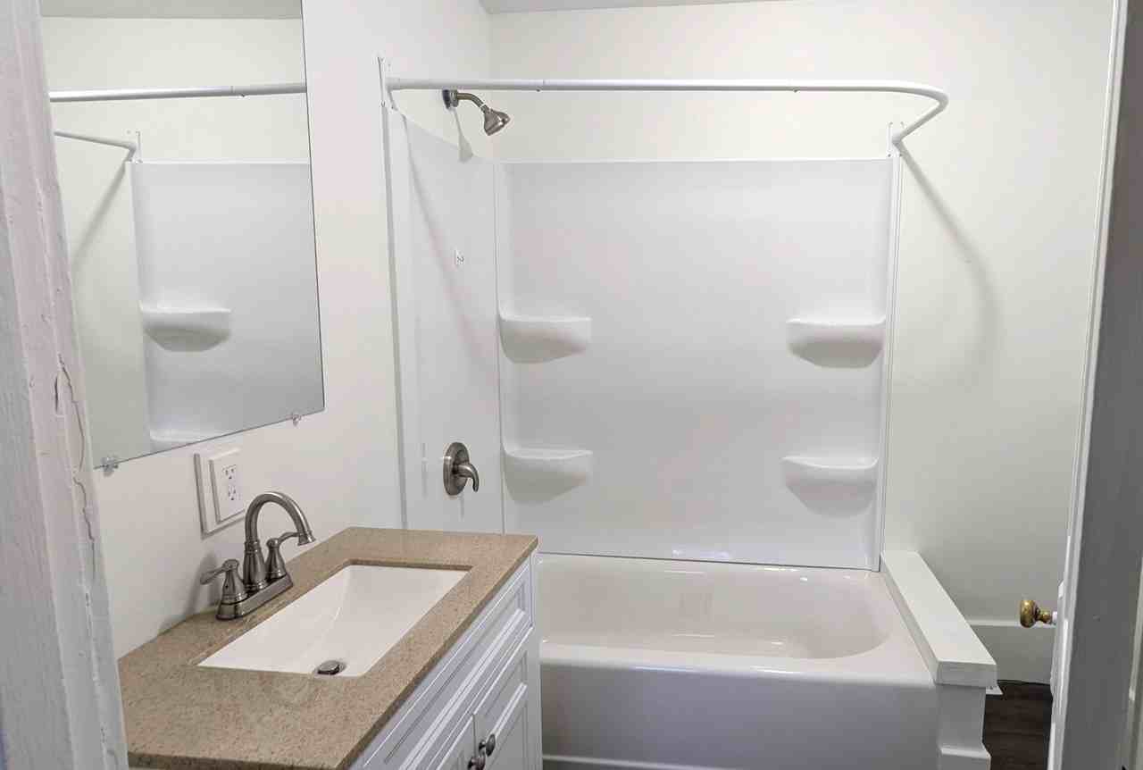 1505 7th St - Photo 6 of 10