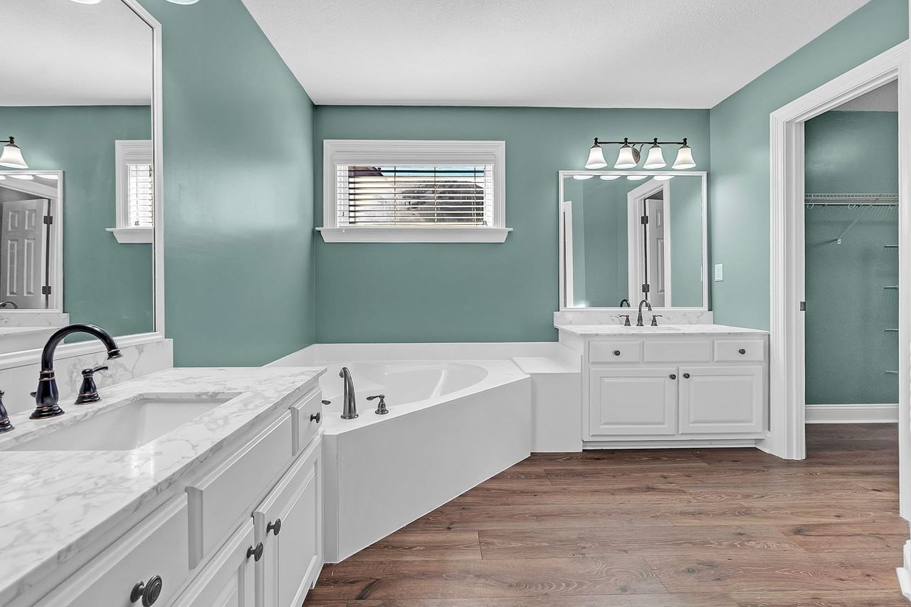 5225 Zachery Run - Photo 5 of 32