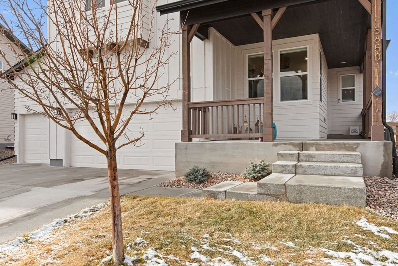 5650 Saint Lusson Ln - Photo 4 of 46