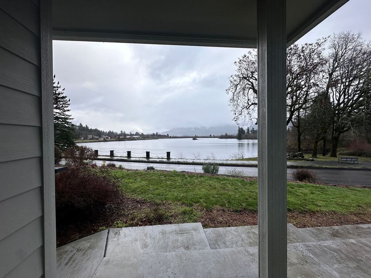 280 Sw Atwell Rd - Photo 6 of 17