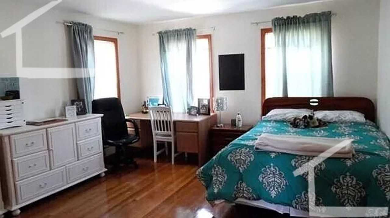 54 Rawson Rd - Photo 3 of 9