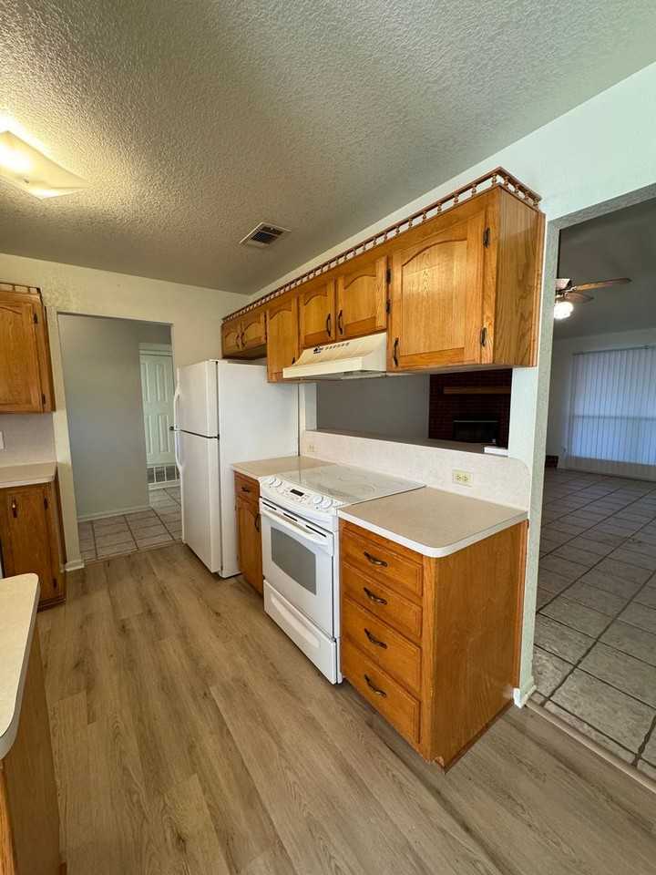 276 County Road 4964 - Photo 2 of 28