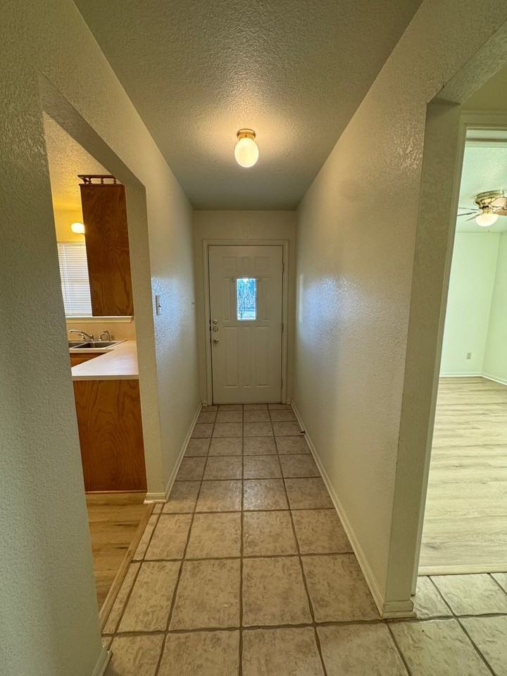 276 County Road 4964 - Photo 4 of 28