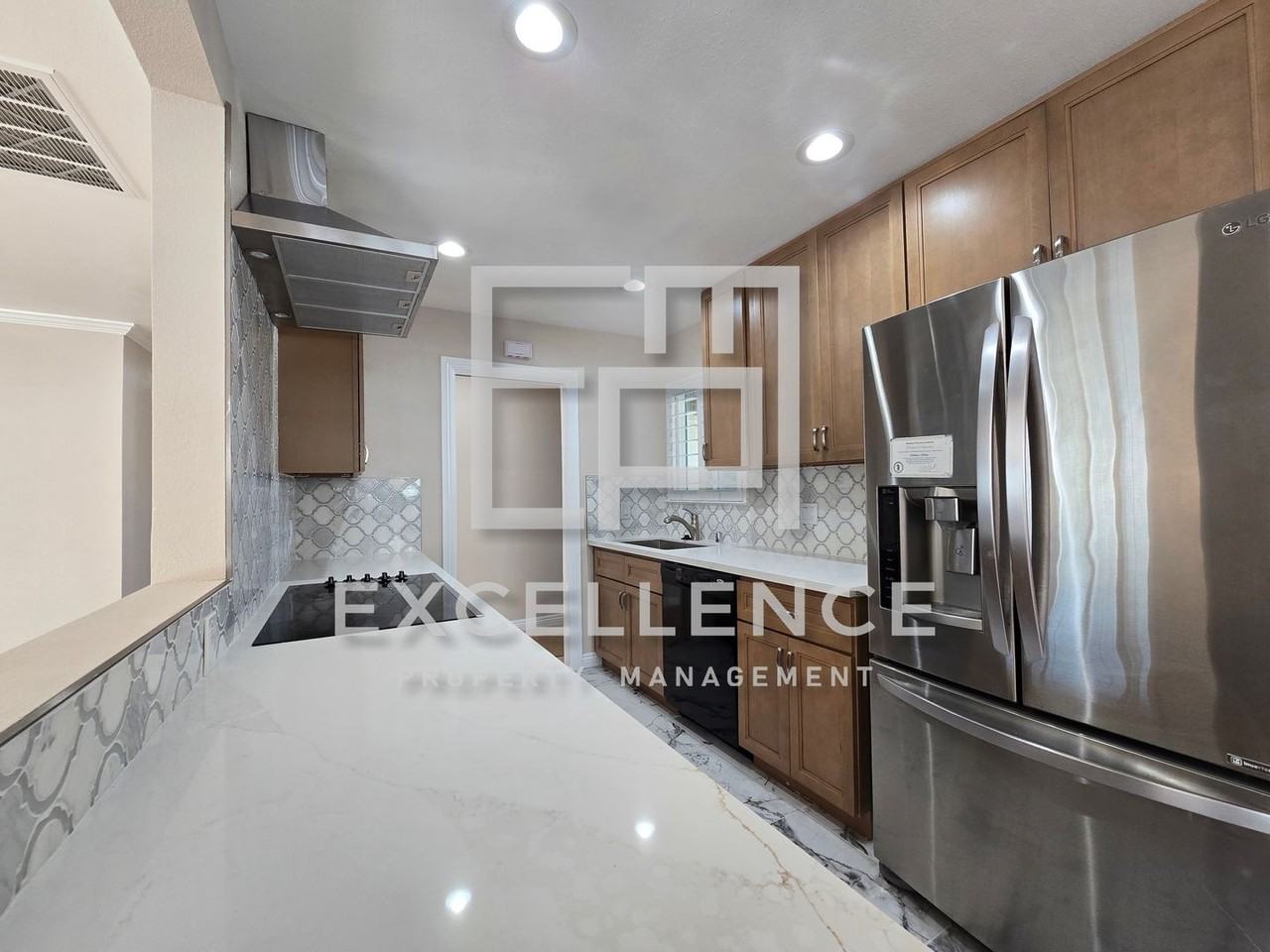 1574 Trevor Dr - Photo 3 of 15