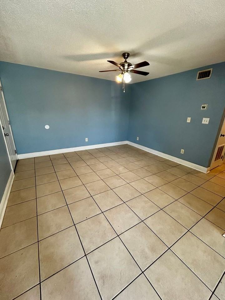 6321 Lenawee St #A2 - Photo 6 of 15