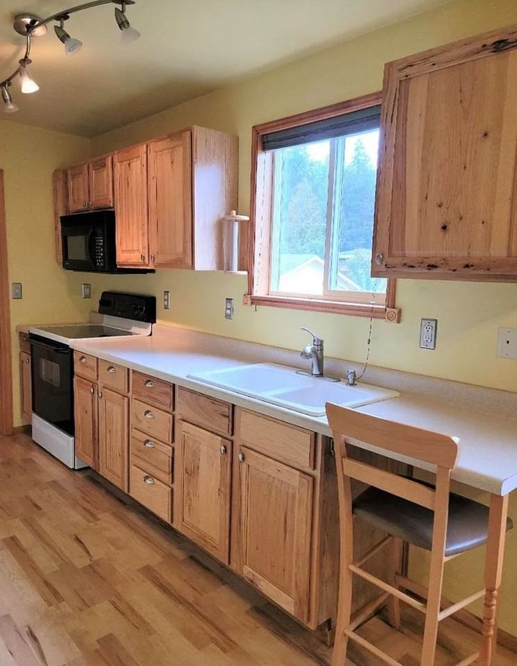 12876 Cedar Ave Nw #A - Photo 5 of 10