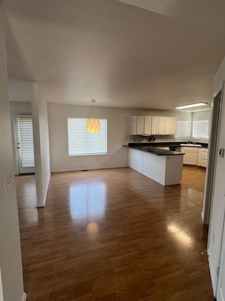 6115 Fescue Dr - Photo 6 of 28