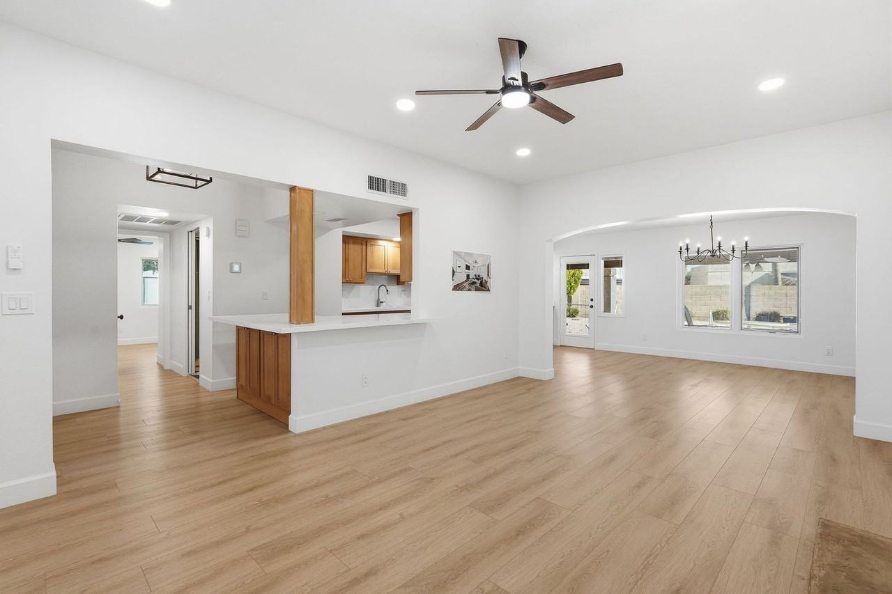 6615 E Phelps Rd - Photo 6 of 38