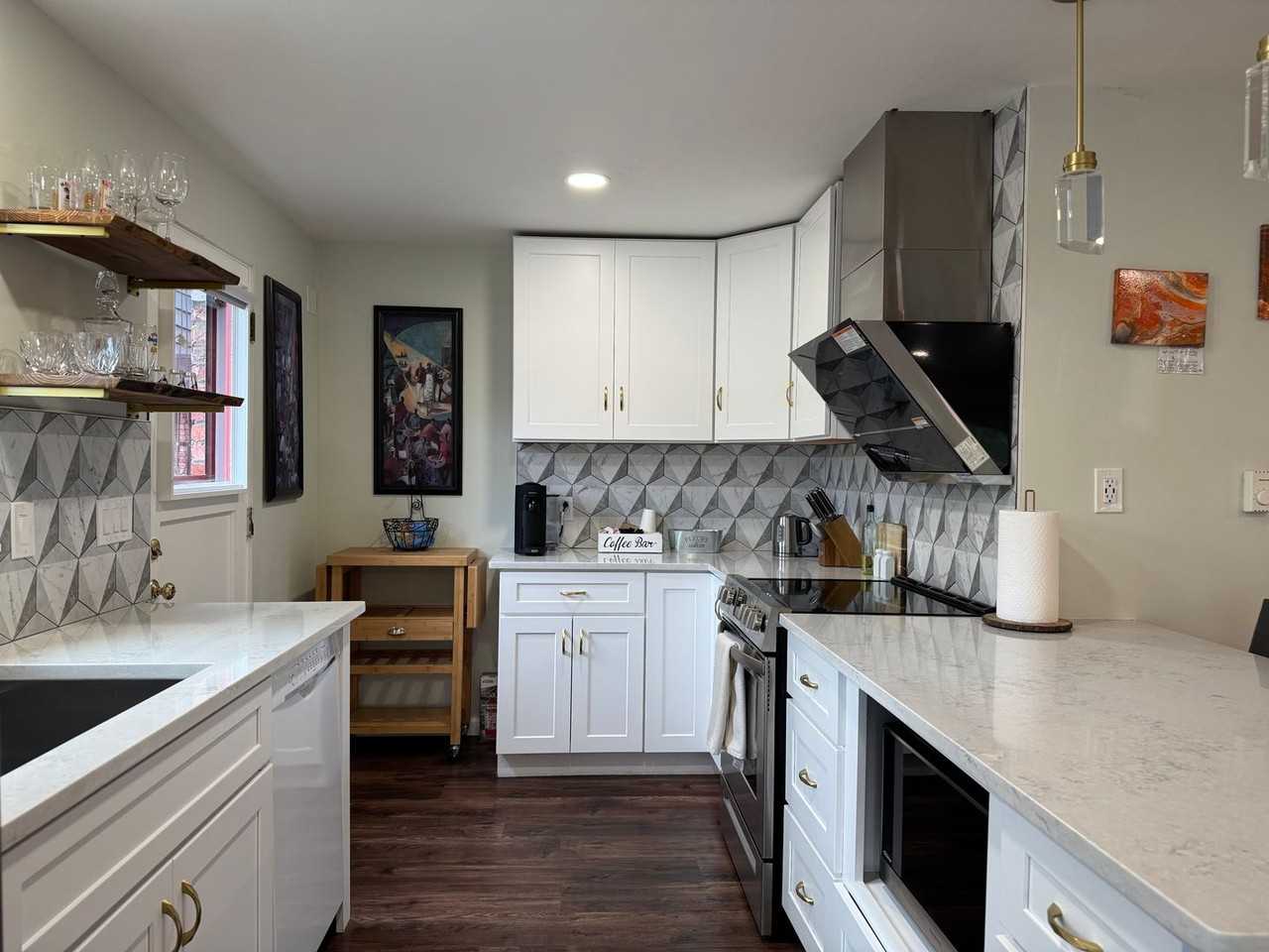 2311 N 134th St - Photo 2 of 13