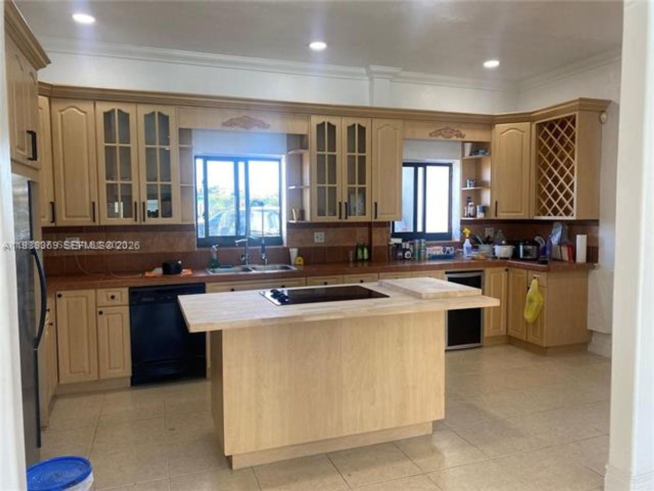 8531 Sw 16th Ter #8531 - Photo 4 of 7