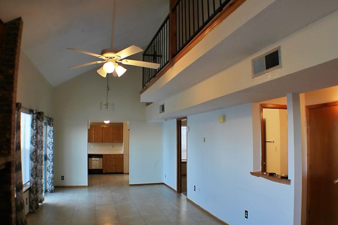 3212 Ridge View Ln - Photo 3 of 14