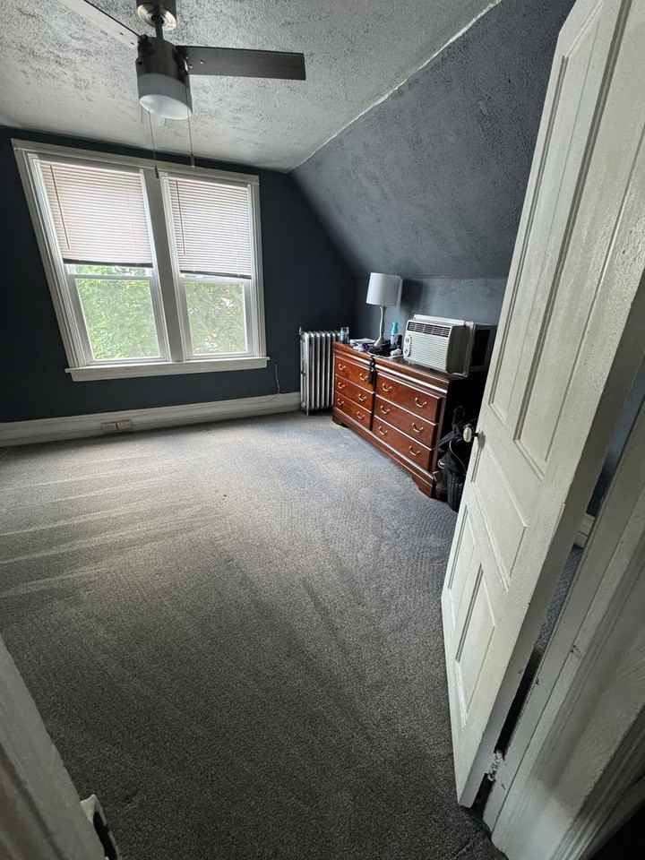 118 Short St - Photo 7 of 9