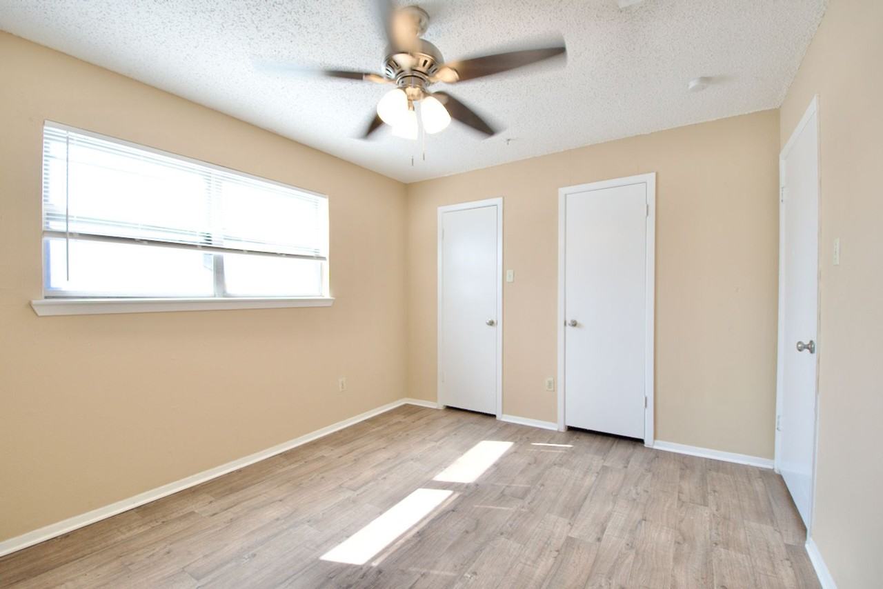 804 N 62nd St - Photo 2 of 10