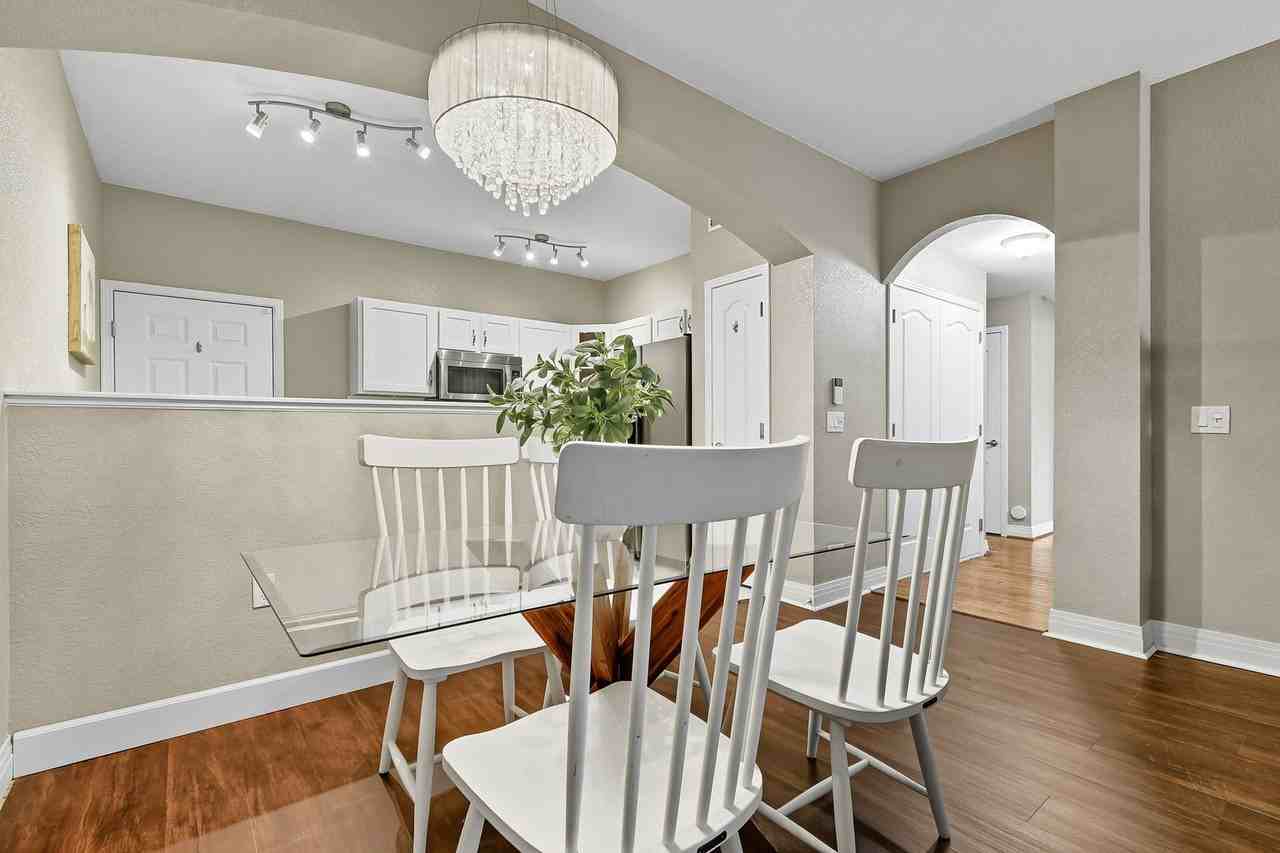 159 Quebec St - Photo 7 of 44