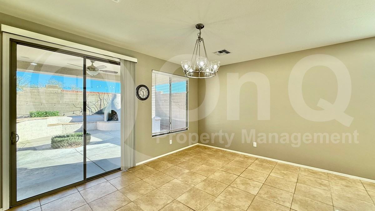 2030 W Clearview Trl - Photo 6 of 24