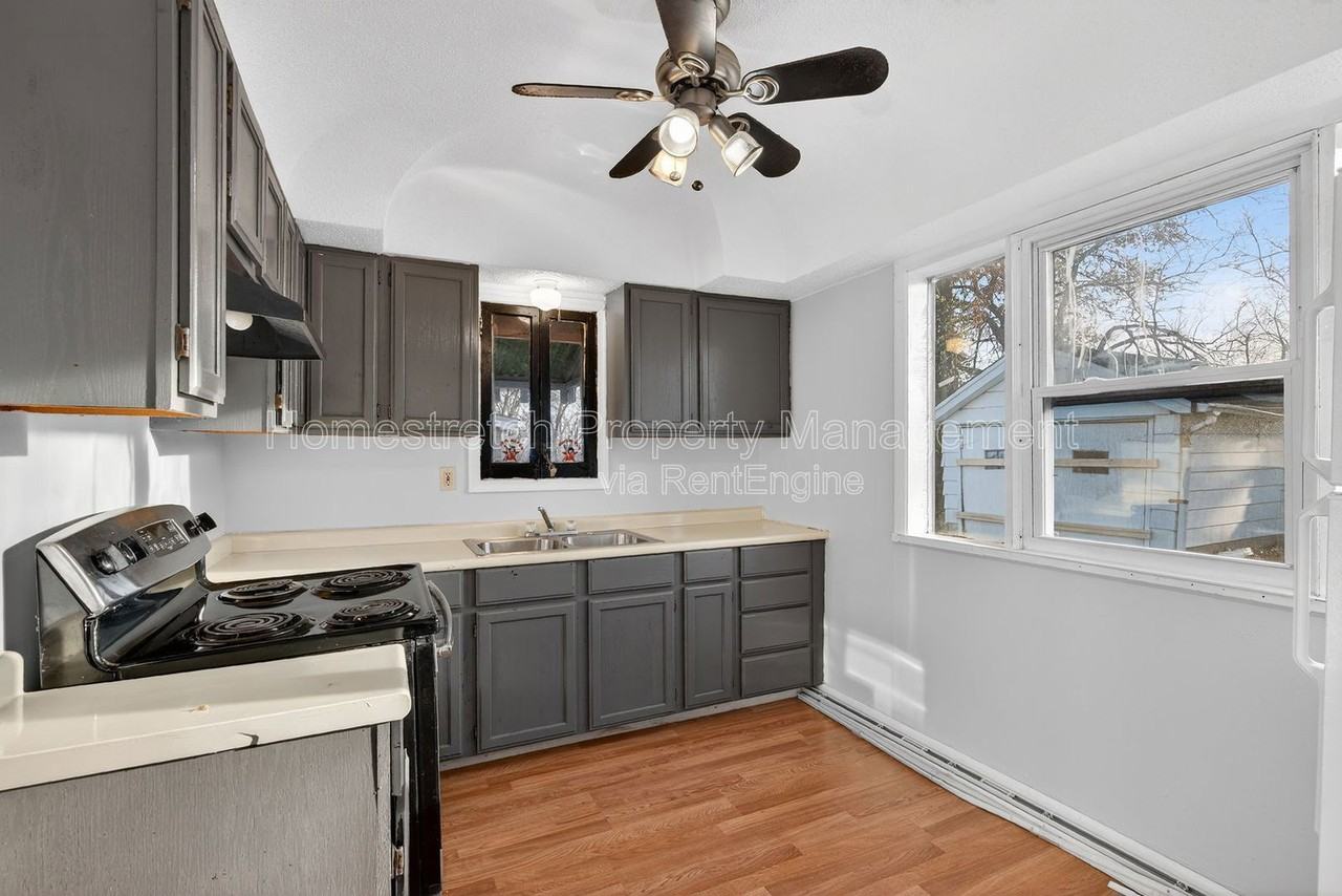 7160 Beulah Ave - Photo 5 of 24