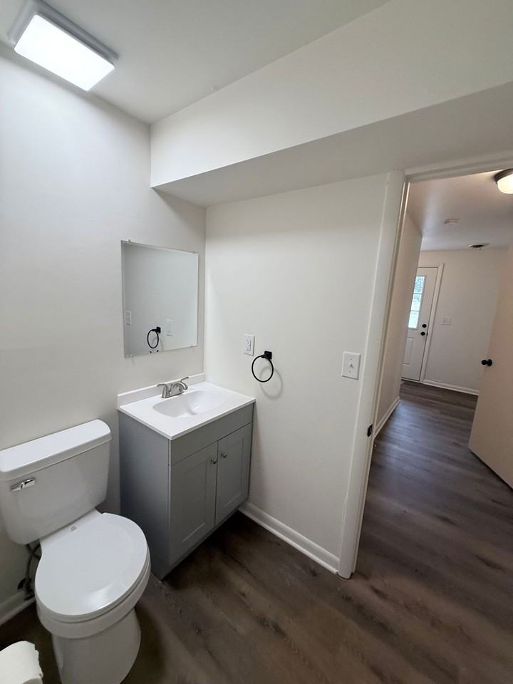 52 S Front St - Photo 4 of 22