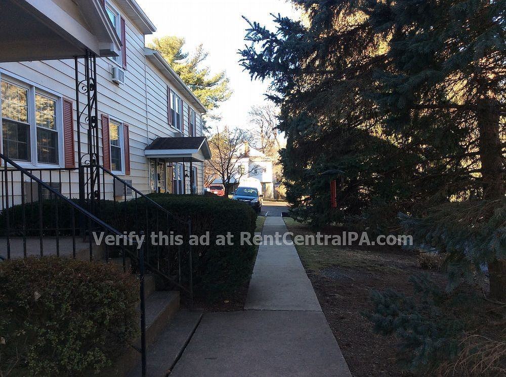 4597 Ethel St #B - Photo 3 of 32