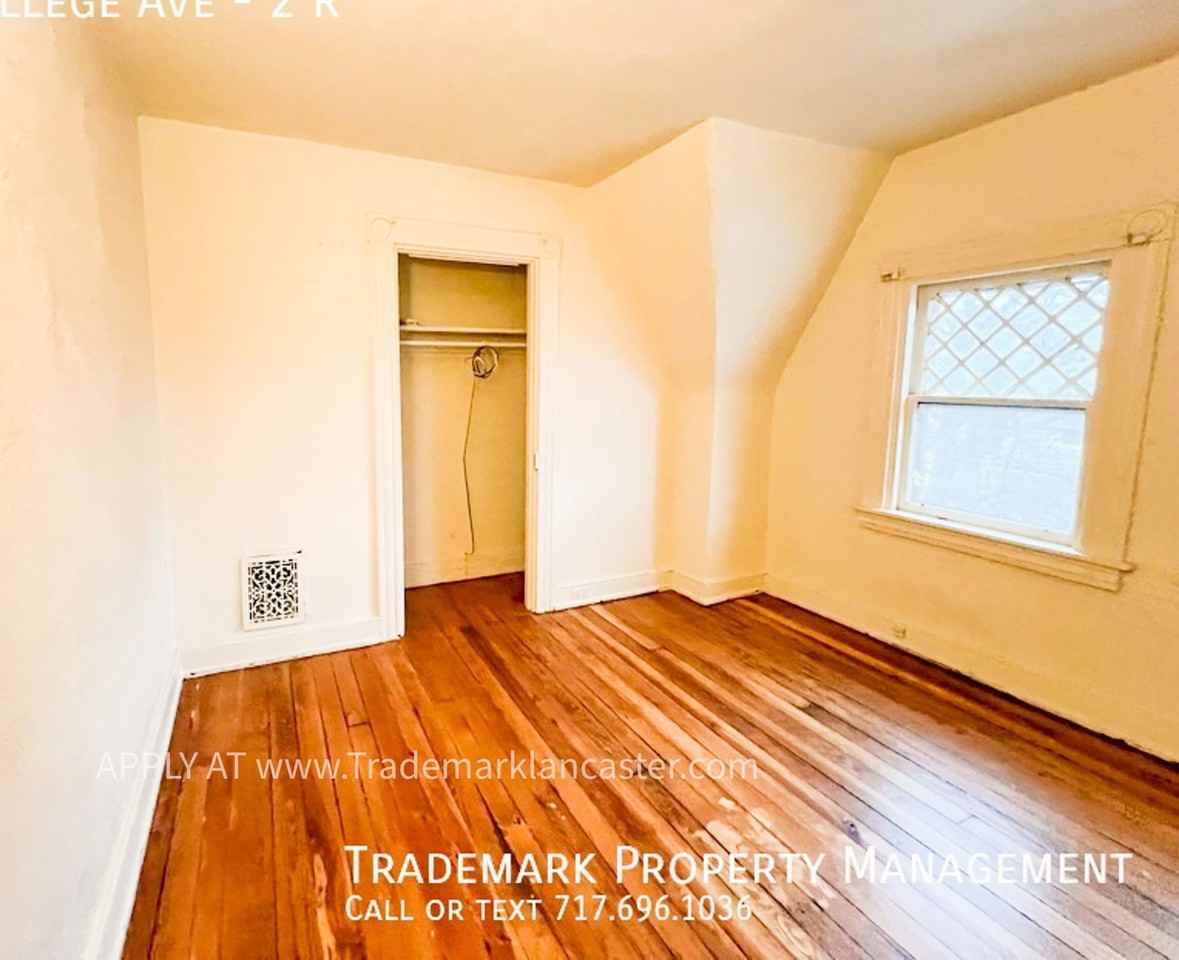 132 College Ave #2 - Photo 5 of 8